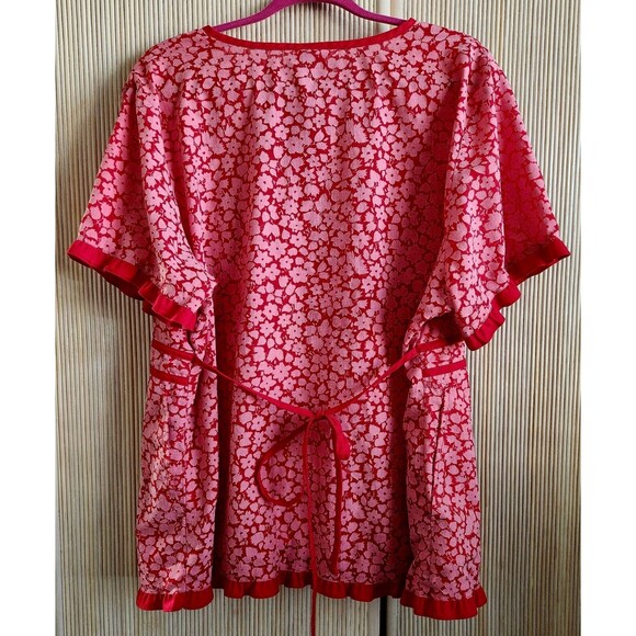 Barco Juniors 2X Scrubs Top Uniform Red Floral Short Sleeve Cotton Blend EUC - Picture 2 of 5